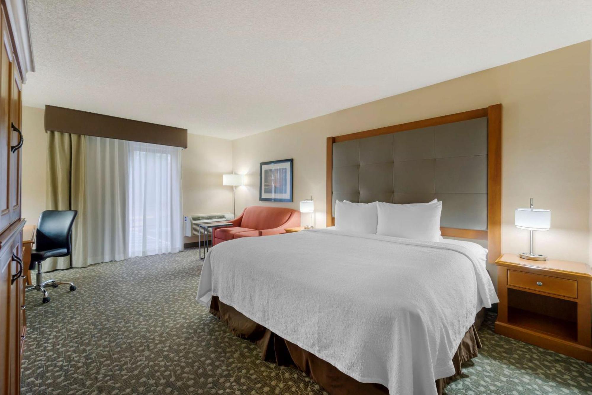 Hotel Western And Conference Center 3*