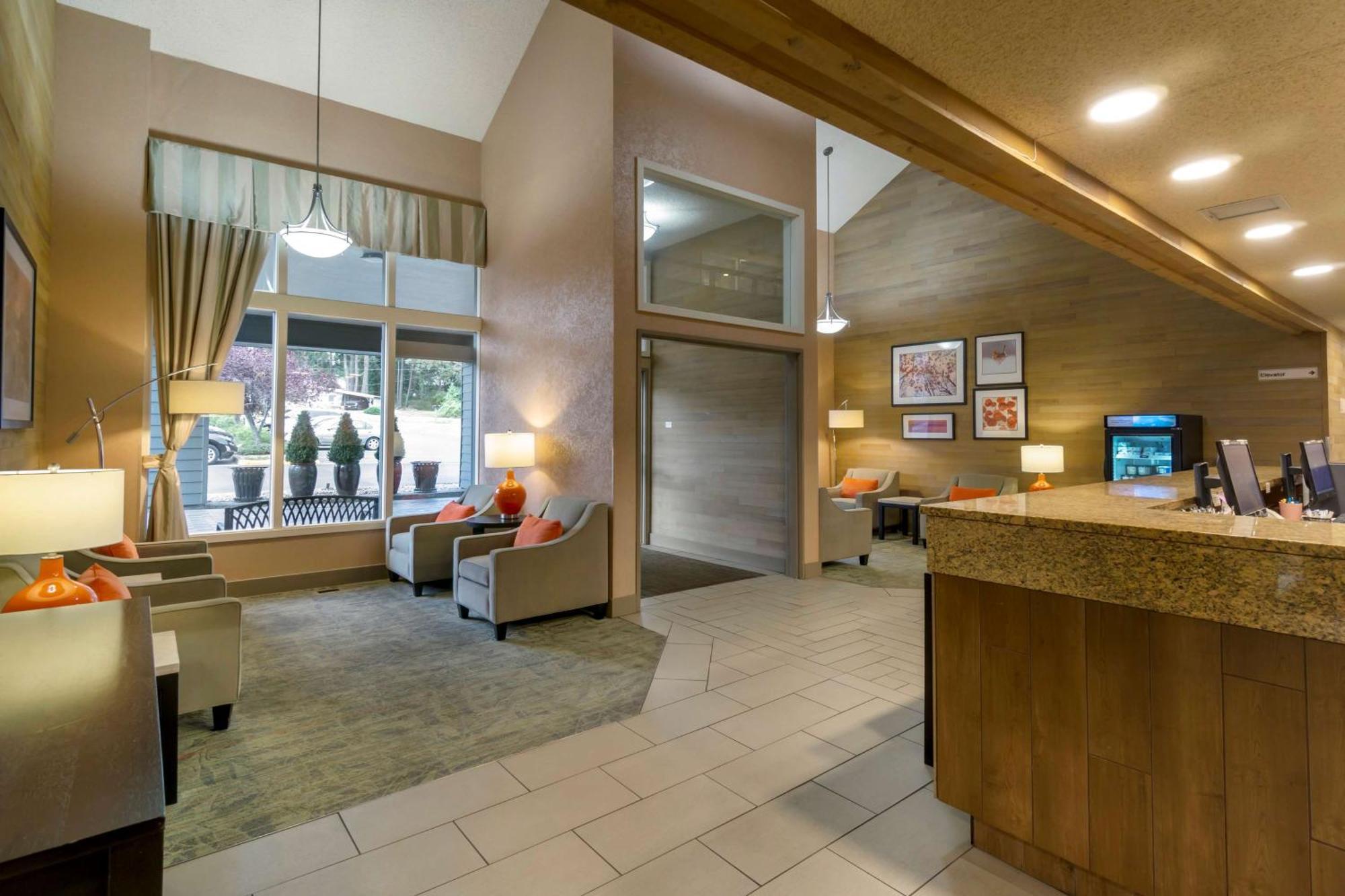 Western And Conference Center Hotel Oak Harbor