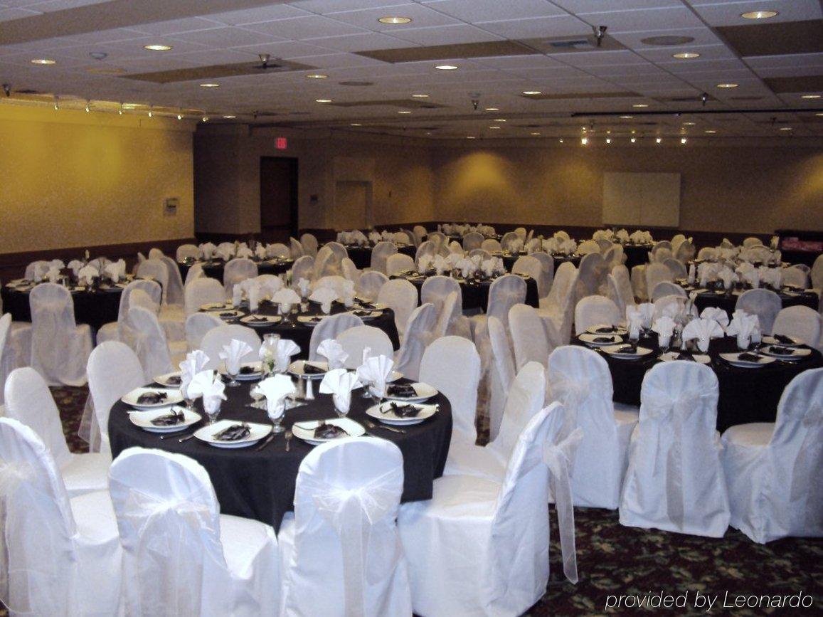 Western And Conference Center Hotel