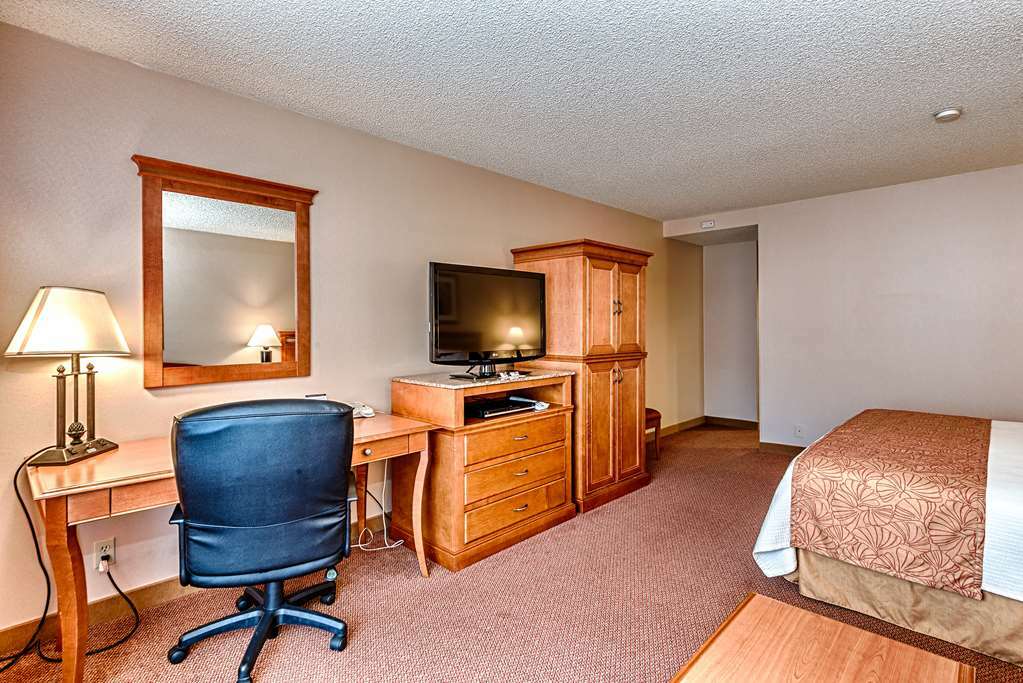 Hotel Western And Conference Center